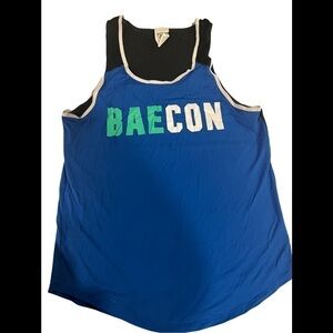 𝅺vs PINK Baecon shirt dri fit with mesh on top of back XS